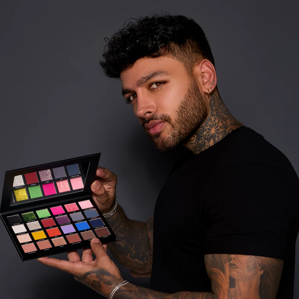 Paleta de sombras Atenea X Ferrazo: Discover your Editorial Side
