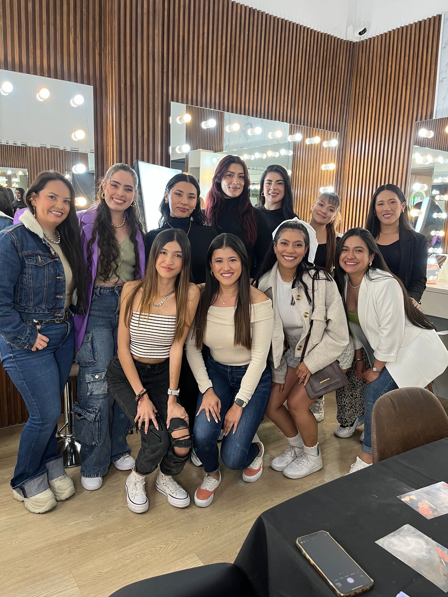 Taller de Automaquillaje con Amigas