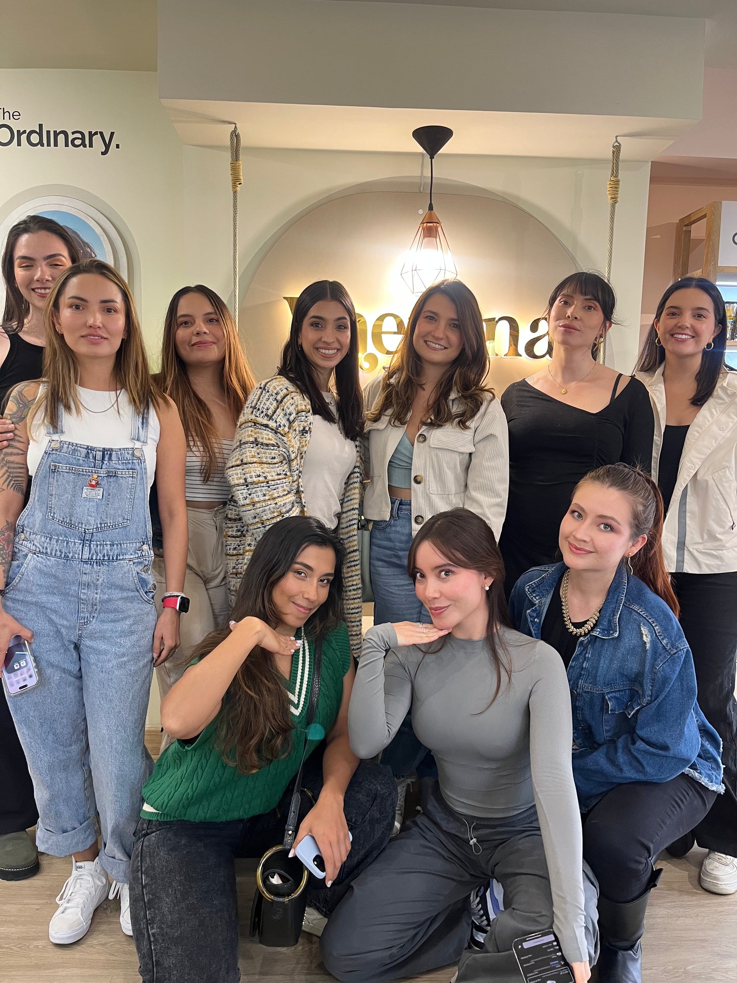 Taller de Automaquillaje con Amigas