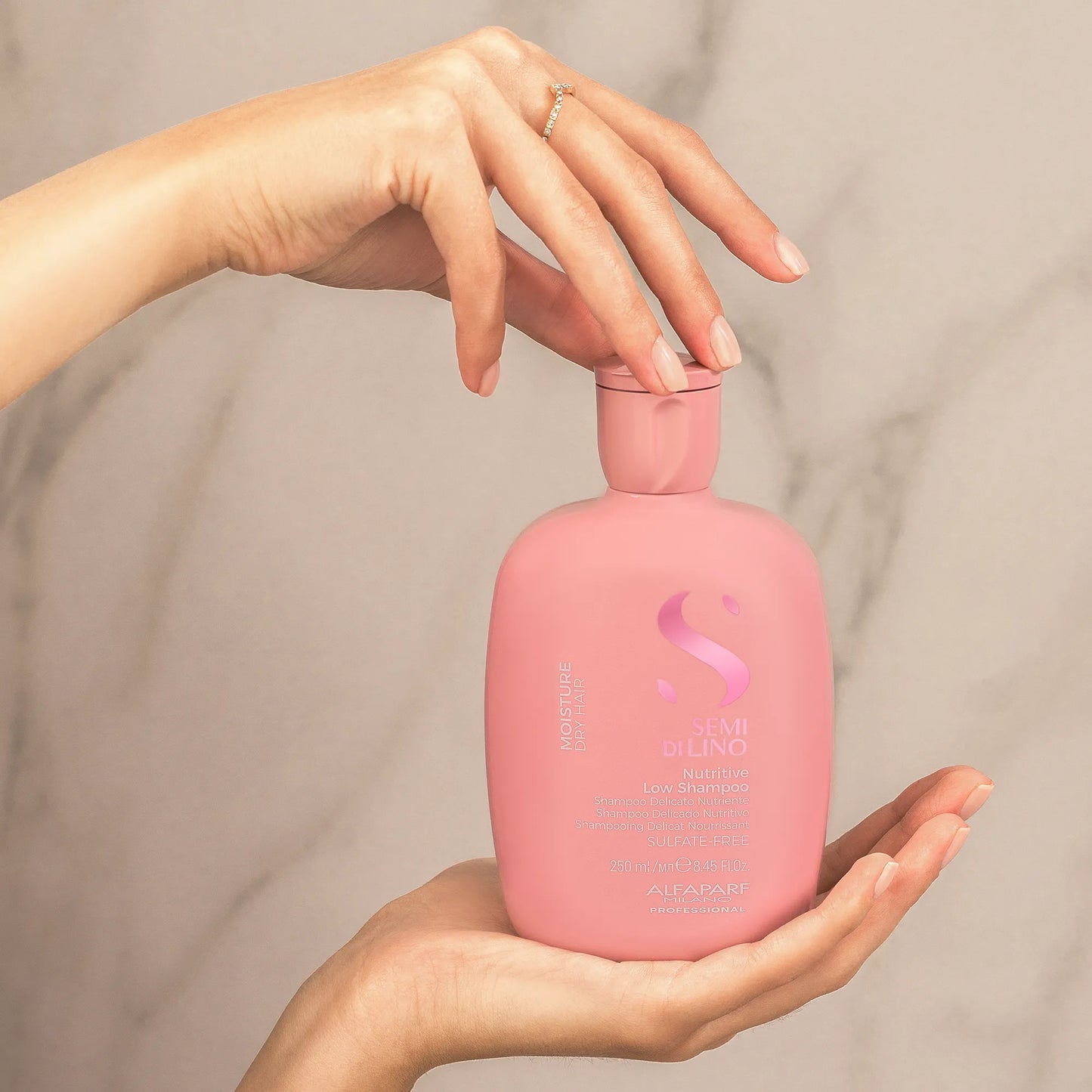 Shampoo nutritivo Alfaparf Milano Semi Di Lino Nutritive Low Shampoo 250ml