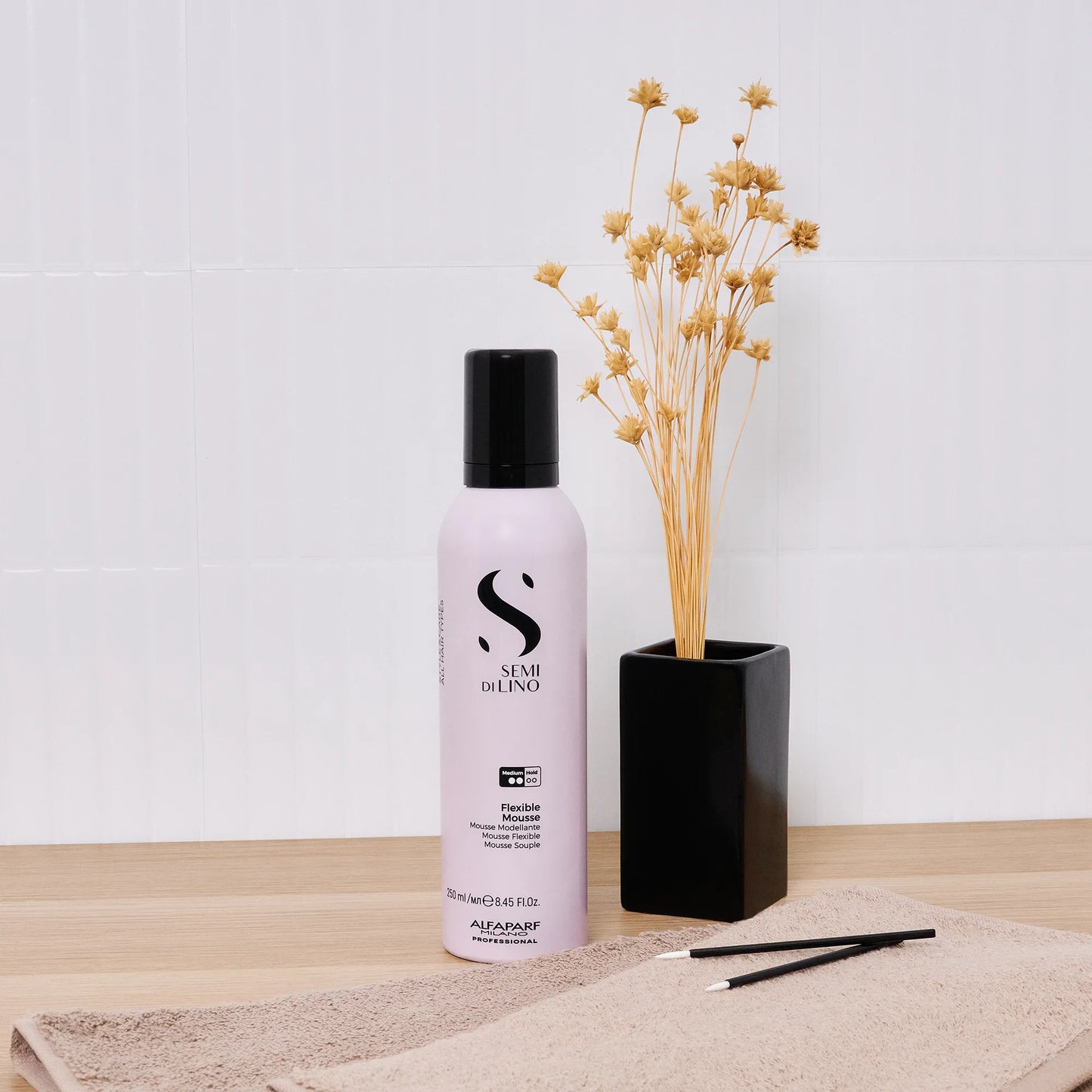 Mousse fijación media Alfaparf Milano Semi Di Lino Flexible Mousse 250ml
