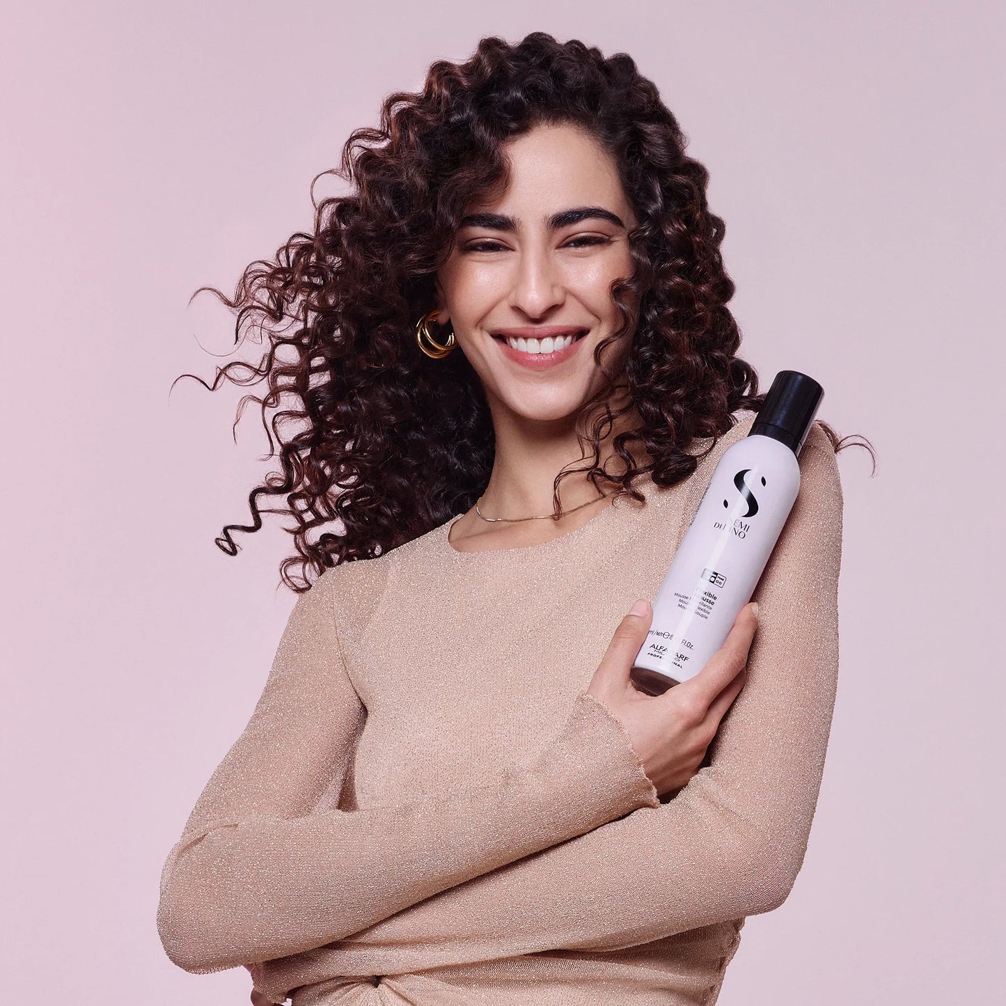 Mousse fijación media Alfaparf Milano Semi Di Lino Flexible Mousse 250ml