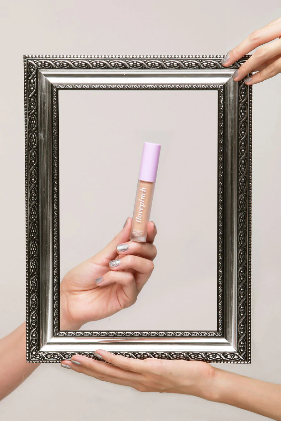 Corrector líquido (con ácido hialurónico) Ilovepinch Renaissance