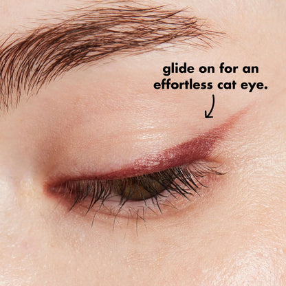 Lapiz de labios y ojos E.l.f. Smoky Kohl Eyeliner Berry Necessary