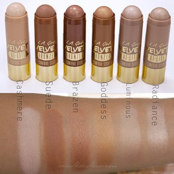 Iluminador en Barra L.A Girl Velvet Highlighter Contour Stick Luminous