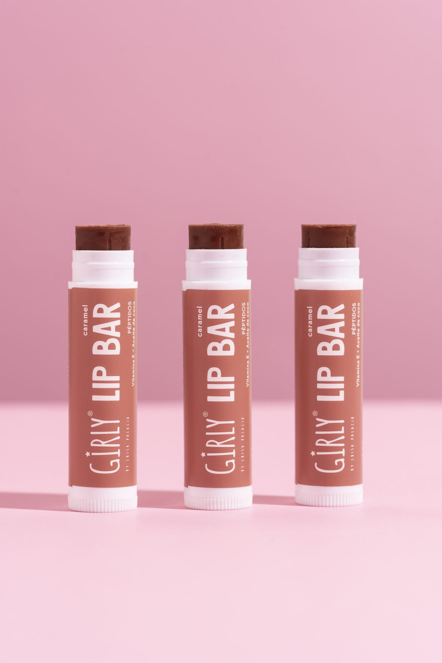 Lip Bar con Péptidos en Barra Girly