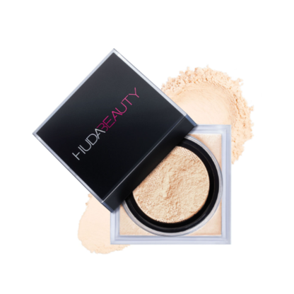 Polvo suelto difuminador Huda Beauty Easy Bake Pound Cake