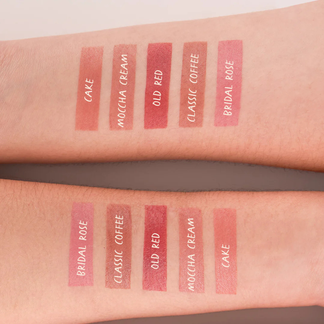 Labial Velvet en Barra Atenea