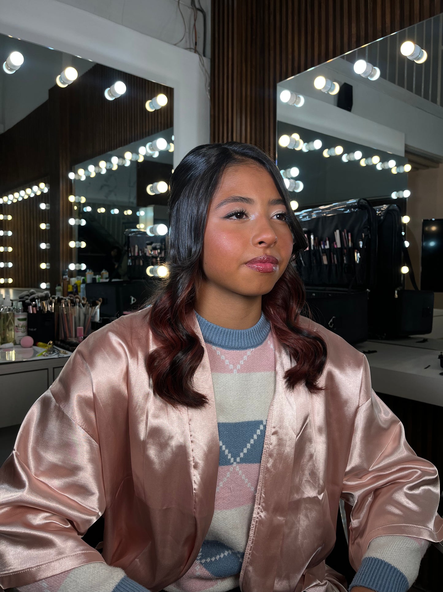 Plan Magic Glow - Maquillaje y Peinado de Quinceañera con Prueba