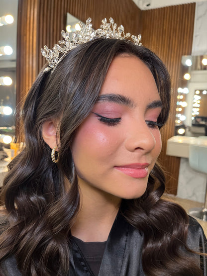 Plan Magic Glow - Maquillaje y Peinado de Quinceañera con Prueba