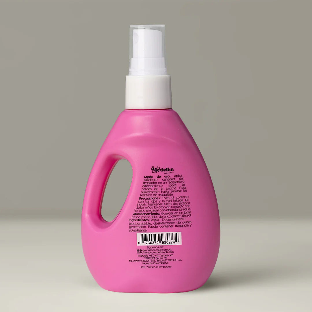 Limpiador de brochas con desinfectante Montoc Masterly Brush Desinfectant 120ml