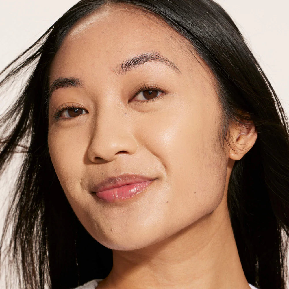 Corrector sérum hidratante de larga duración Tower 28 Swipe Hydrating Serum Concealer