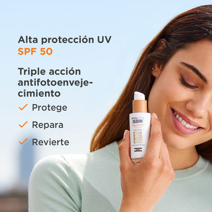 Protector Solar Antiedad con Color Isdin Fotoultra Age Repair Color Spf50 50ml