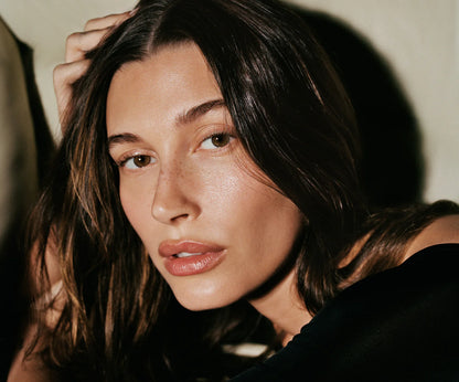 Esencia facial Rhode Glazing Milk