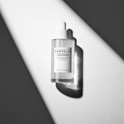 Ampolla despigmentante suave con cápsulas Skin1004 Madagascar Centella Tone Brightening 50mlml